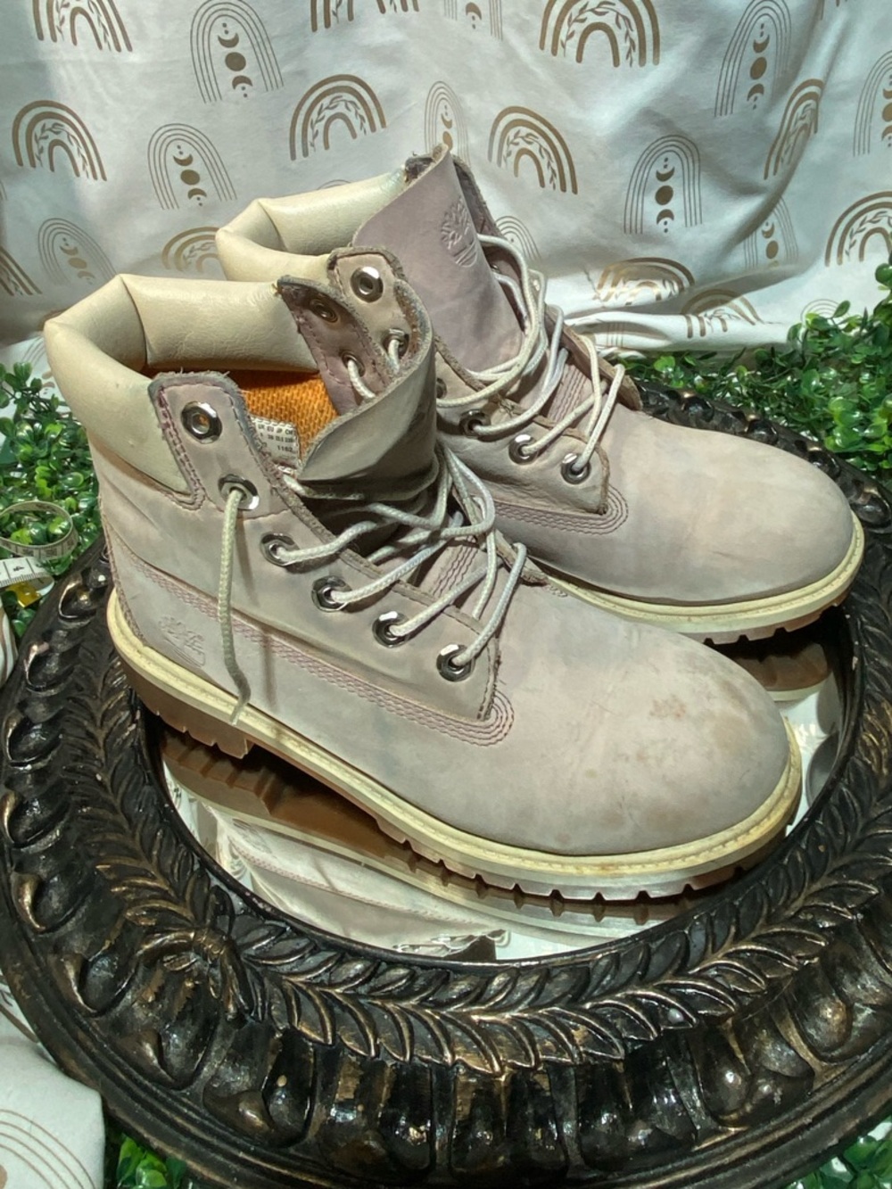 Timberland women’s Beige/Tan Lace-Up Work Boots